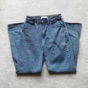 A&F 90s Relaxed High Rise Curve Love